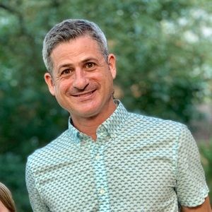 Meet your Posher, Jonathan